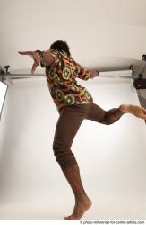 Garson DANCING POSE KRUMP